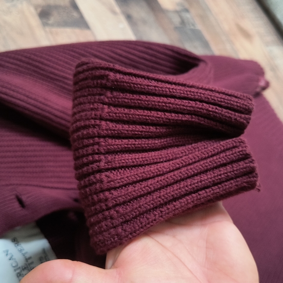 American Eagle Maroon Chunky Knit Button Collar Sweater Sz XXL Men of - Picture 10 of 17